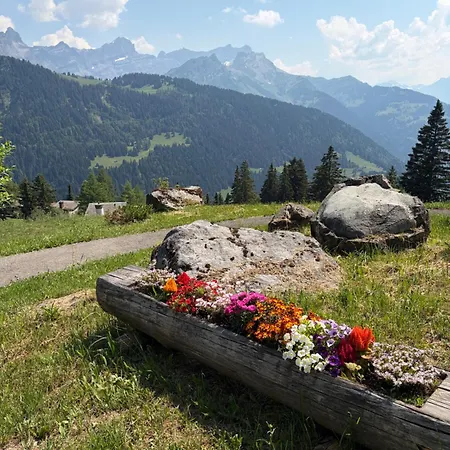 Beautiful With Exceptional Views, Very Quiet *